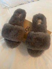 ugg slippers grey  size 5