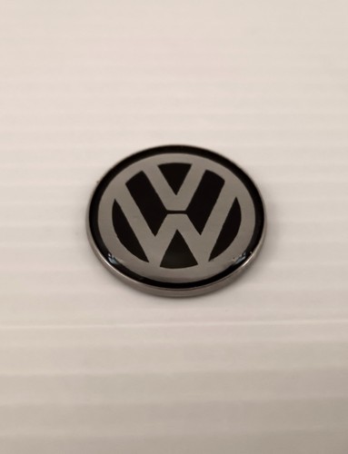 Metal boot lid badge fits - badge,