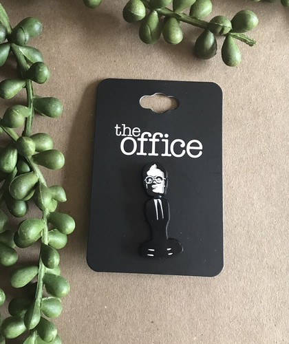 Dwight schrute bobble head pin - schrute,