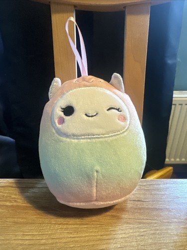 Squishmallows yara the yeti - squishmallows,