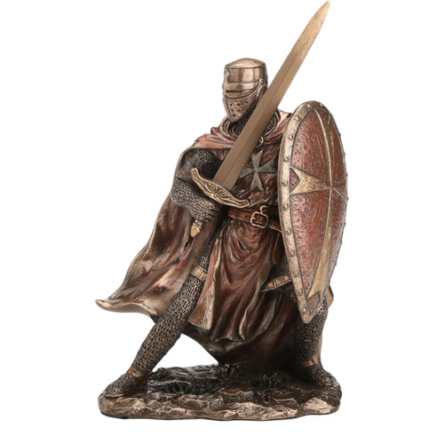Armored crusader knight - armored,