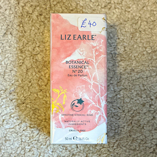 Liz earle botanical essence - liz,