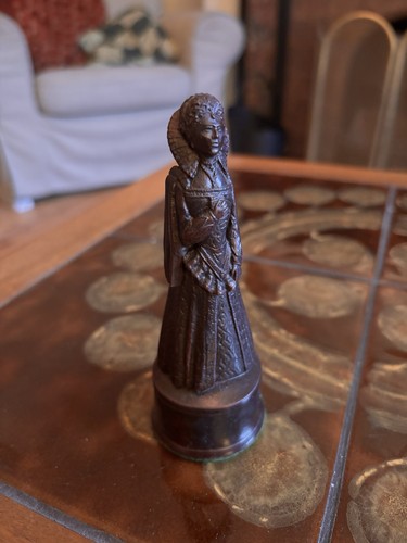 Red ivory elizabethan berkeley - ivory,