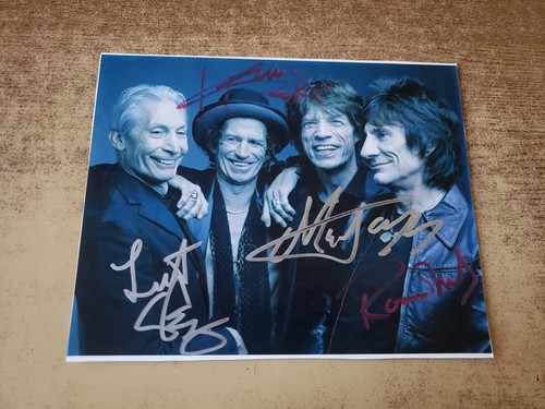 Vintage hand signed - vintage, excellent