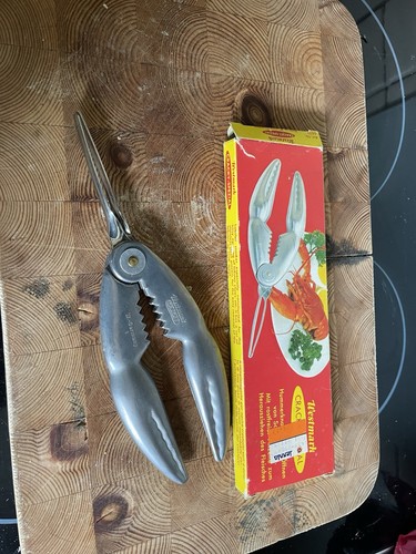 Vintage lobster crackers claw - lobster,