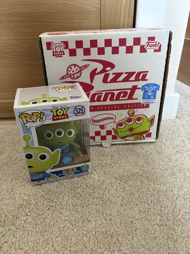 Funko toy store alien 525 - funko, box