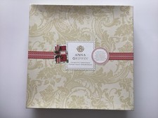 ANNA GRIFFIN “ GLORIOUS CHRISTMAS “ PAPER CRAFT ASSORTMENT.