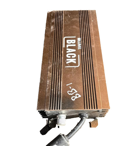 Lumii black 600w dimmable - lumii,