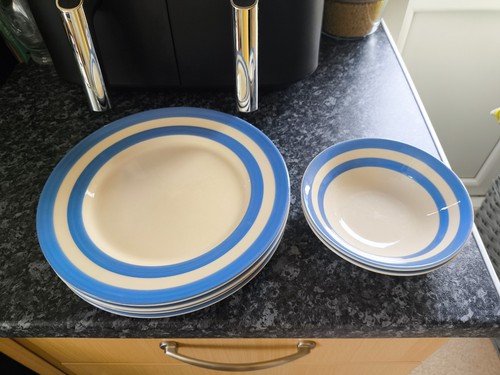 Green cornishware blue - t.g,