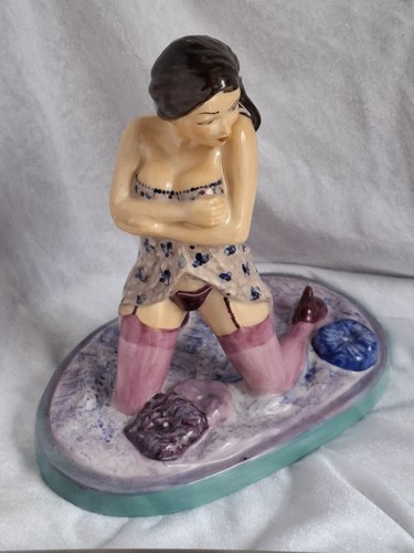 Peggy davies figurine phoebe - figurine,
