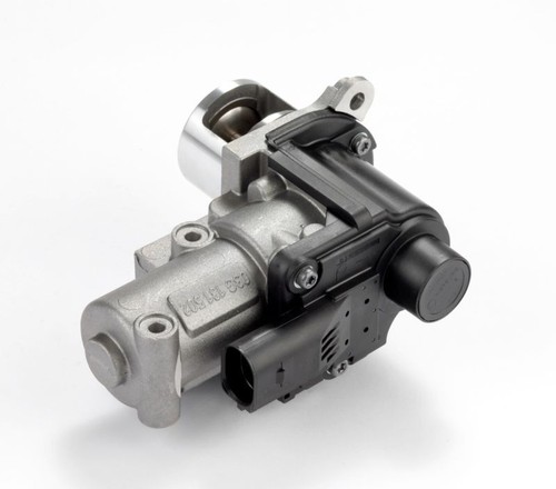 Intermotor egr valve - valve, for
