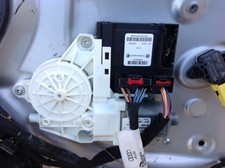 AUDI TT MK2 DOOR WINDOW REGULATOR MOTOR MODULE DRIVER RIGHT 2006-2014 8J8959801C
