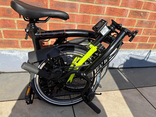 Brompton folding bike - folding,