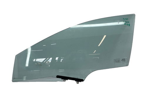 Honda civic mk8 front - front, window