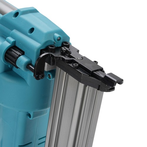 Cordless nail gun - gun, for