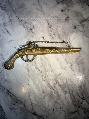 Vintage brass wall hanging - brass,