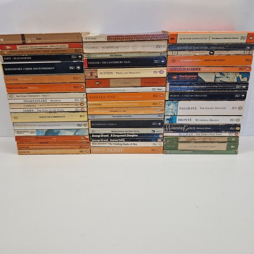 Vintage penguin paperback - penguin,