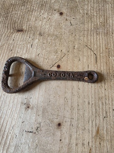 Vintage metal corona family - vintage,