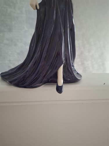 Royal doulton diana figurine - doulton,,