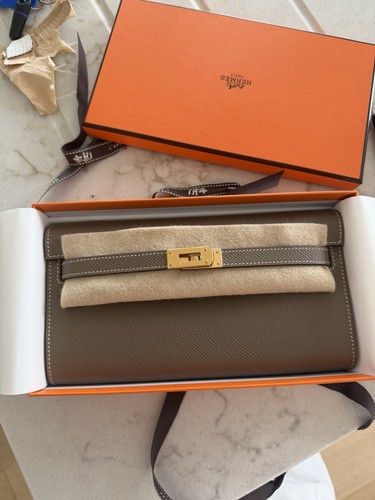 Kelly leather wallet - to, go