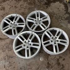 Original/Genuine 18" Audi Q3