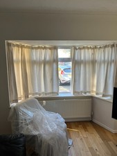 METAL CURTAIN RAIL TRACK - SHAPED FOR BAY WINDOW - **CURTAINS FREE**