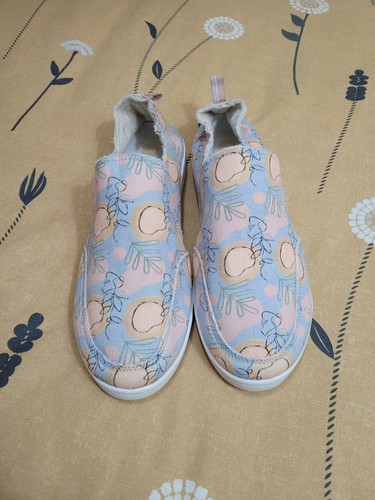 Worn twice vionic malibu - worn, beach