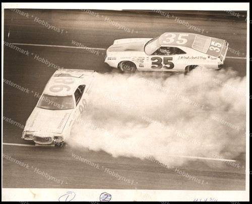 Nascar car auto - auto, racing