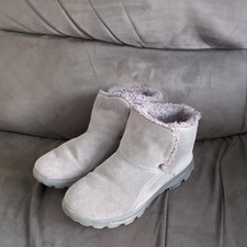Skechers Chugga on the go grey winter boots Suede Fur Lined Pull On Sherpa 13692
