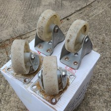 4 medium/heavy duty swivel/ fixed  castors 100mm