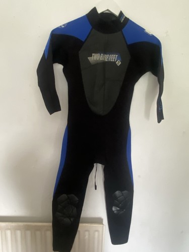 Two bare feet supaflex men - two, men's