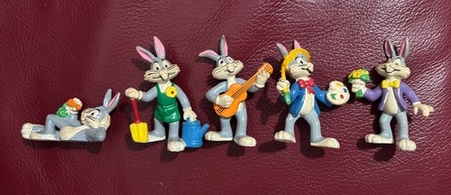 Vintage bugs bunny figures - bugs,