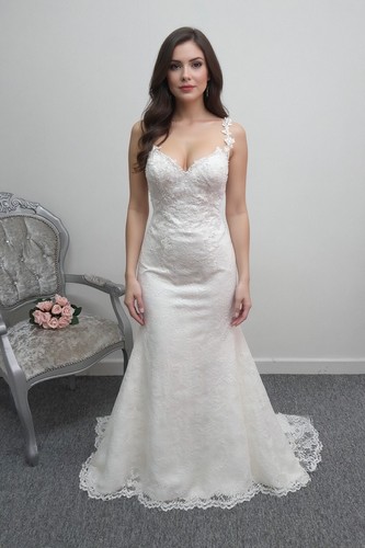 Amanda wyatt fit and - fit, flare