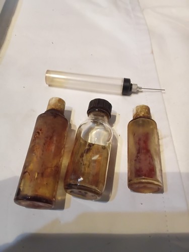 Vintage miniature bottles - 3x,