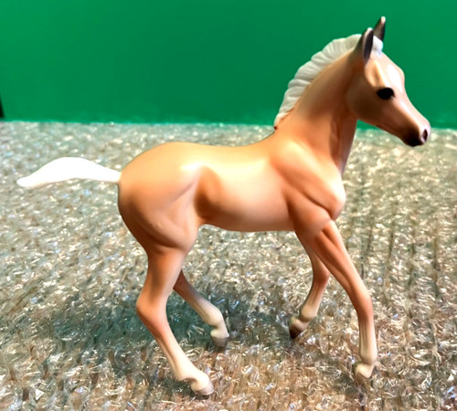 Beautiful breyer classic - breyer,