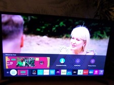 SAMSUNG 32" smart TV + remote + stand