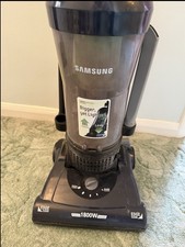 Samsung 1800W Upright Hoover