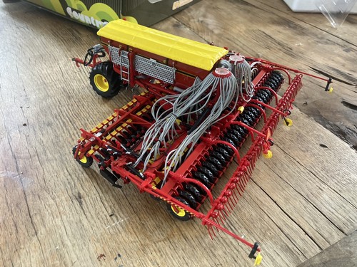 Universal hobbies vaderstad - hobbies, uh