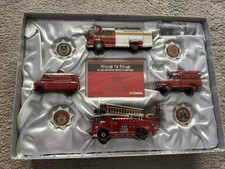 Hampshire Fire Rescue CC99152 Corgi CORGI Set Service Vehicle Badge Boxed