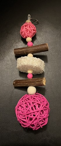 Pink rattan ball loofah - pink,