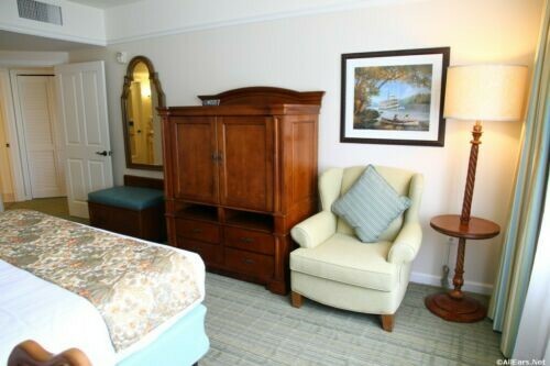 Saratoga springs resort walt - /,