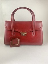 Red 1960s Vintage Faux Leather Vinyl Handbag With A Large 1960s Compact Mirror