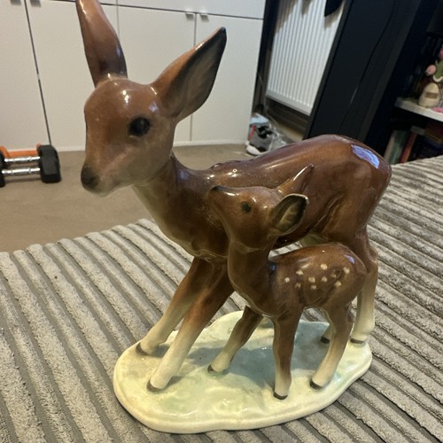 Ceramic pottery doe and - ceramic,
