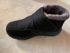 FitVille men's black easy top