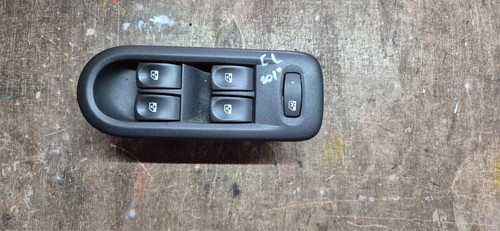 Renault clio 2010 electric - o/s,