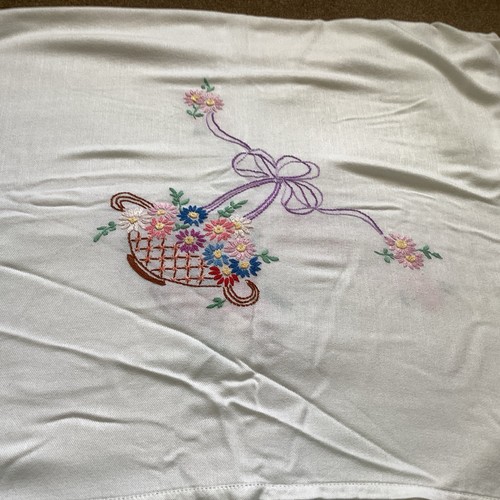 Vintage linen embroidered - vintage,