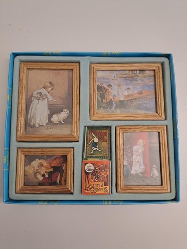 Odoria dollhouse wall art - wall,