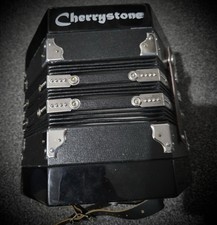 Cherrystone 20 Button Keys 10 each side great condition 