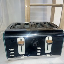 Swan Nordic 4 Slice Toaster