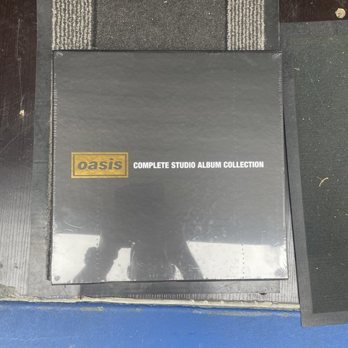 Oasis complete studio album - studio,